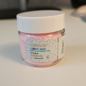 AMINNAH Pink Lip Scrub - I Donut Know